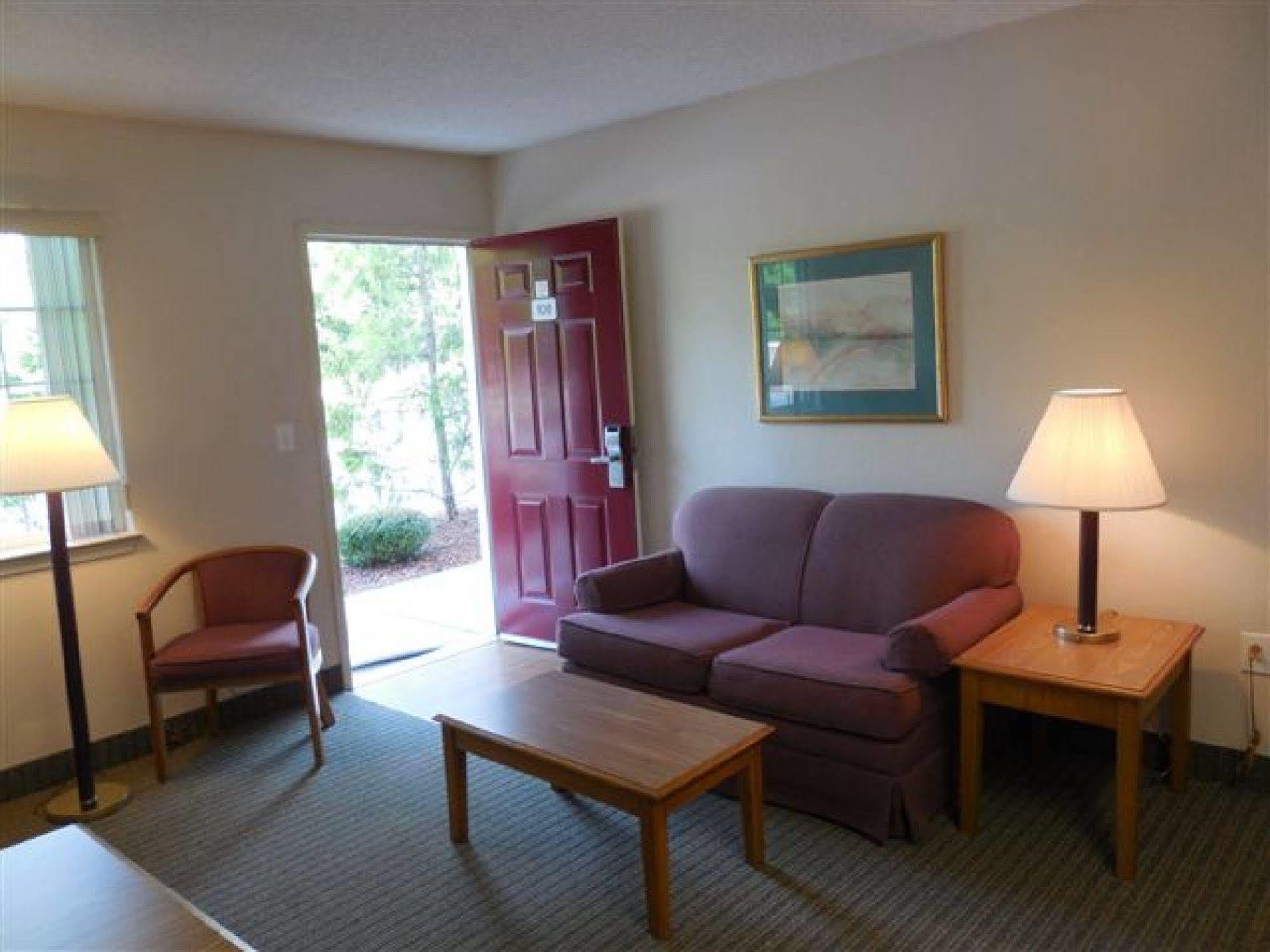 Affordable Suites Salisbury Luaran gambar